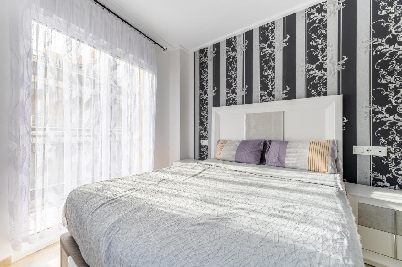 Apartment Evelin サンタ・ポラ エクステリア 写真