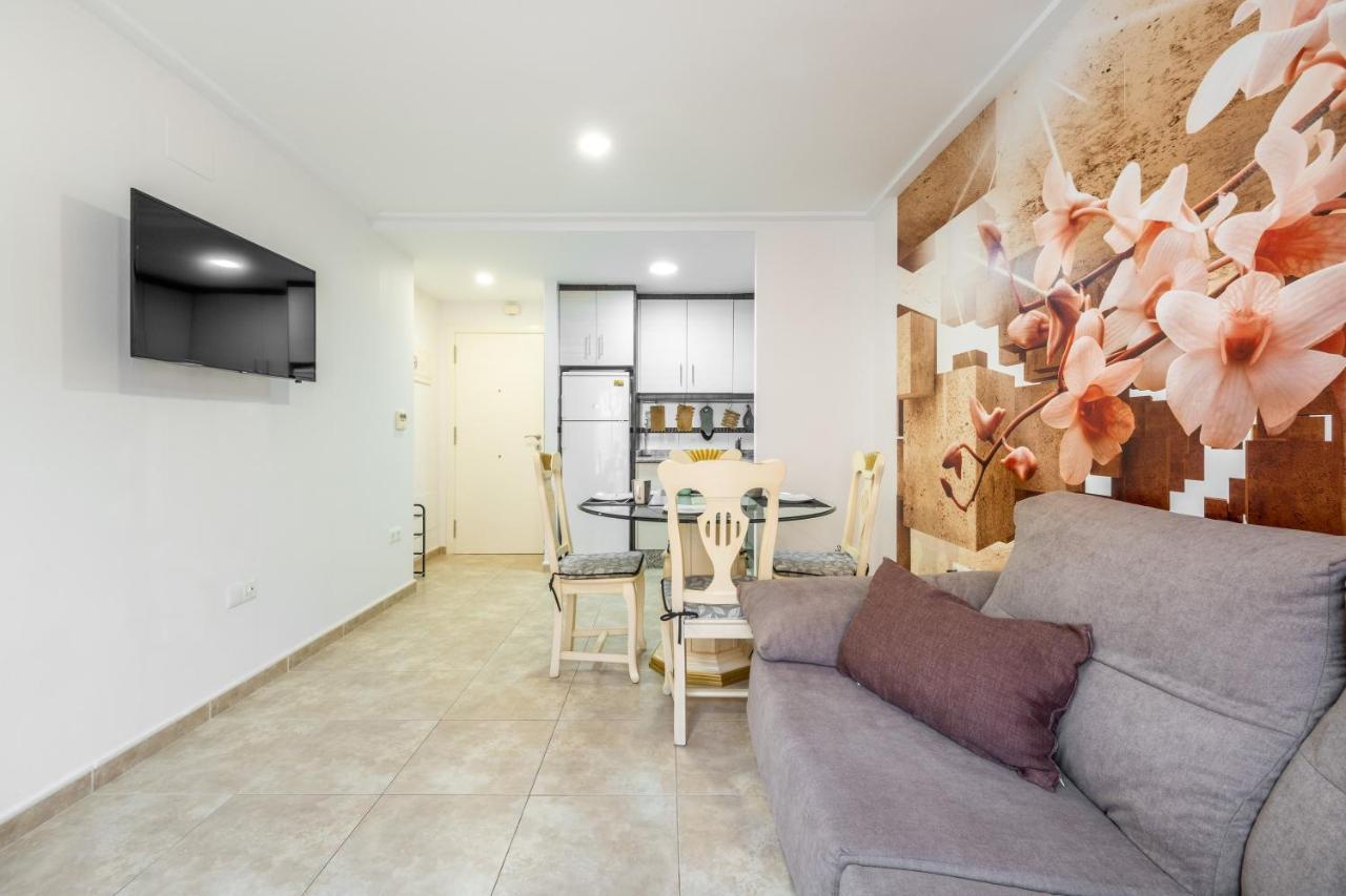 Apartment Evelin サンタ・ポラ エクステリア 写真